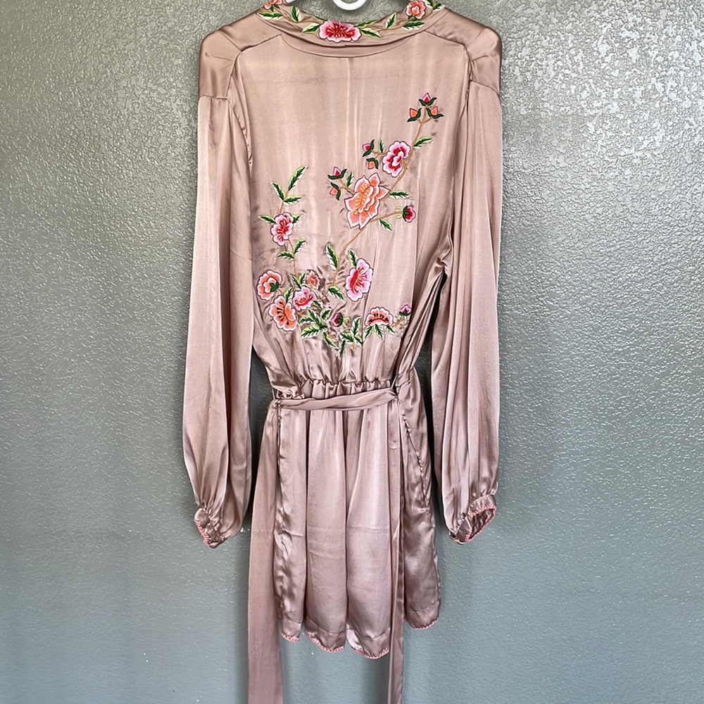 NWT Chasing Unicorns Walk Away Embroidered Silk Romper Sz XL - Picture 9 of 12